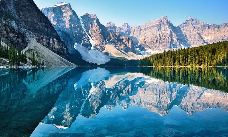 Sunrise Over Moraine Lake